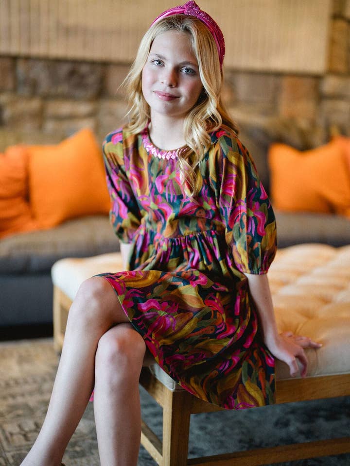 Bambina Hattie Dress per la vendita all'ingrosso da parte di Briton Court