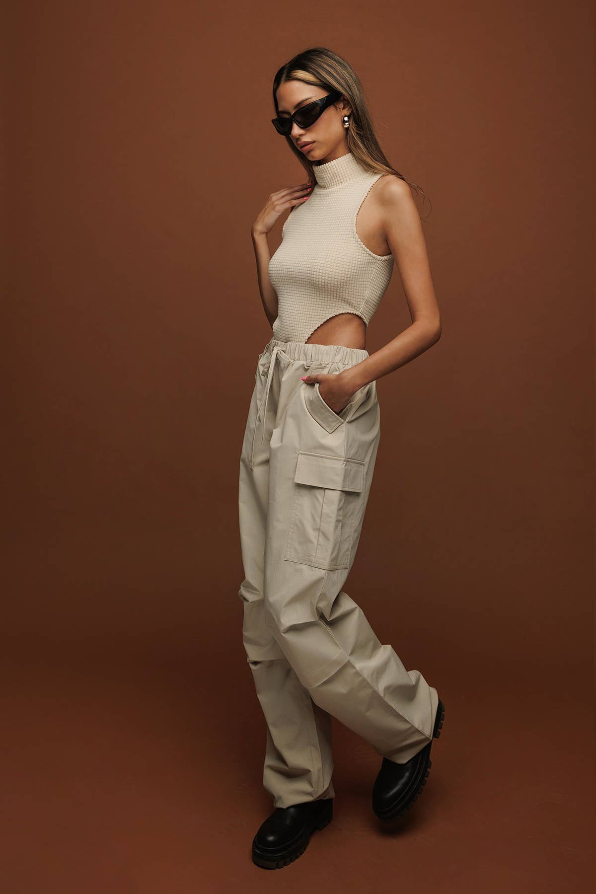 No Vacancy - Vente Pantalon – femme - Nouveaux pantalons parachute à larges jambes11