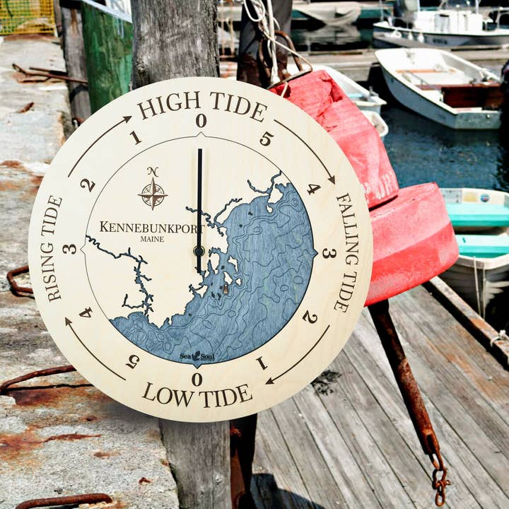 Sea & Soul Nautical Chart Art - Vente Horloges murales - Carte de profondeur d'eau de la côte du Maine1