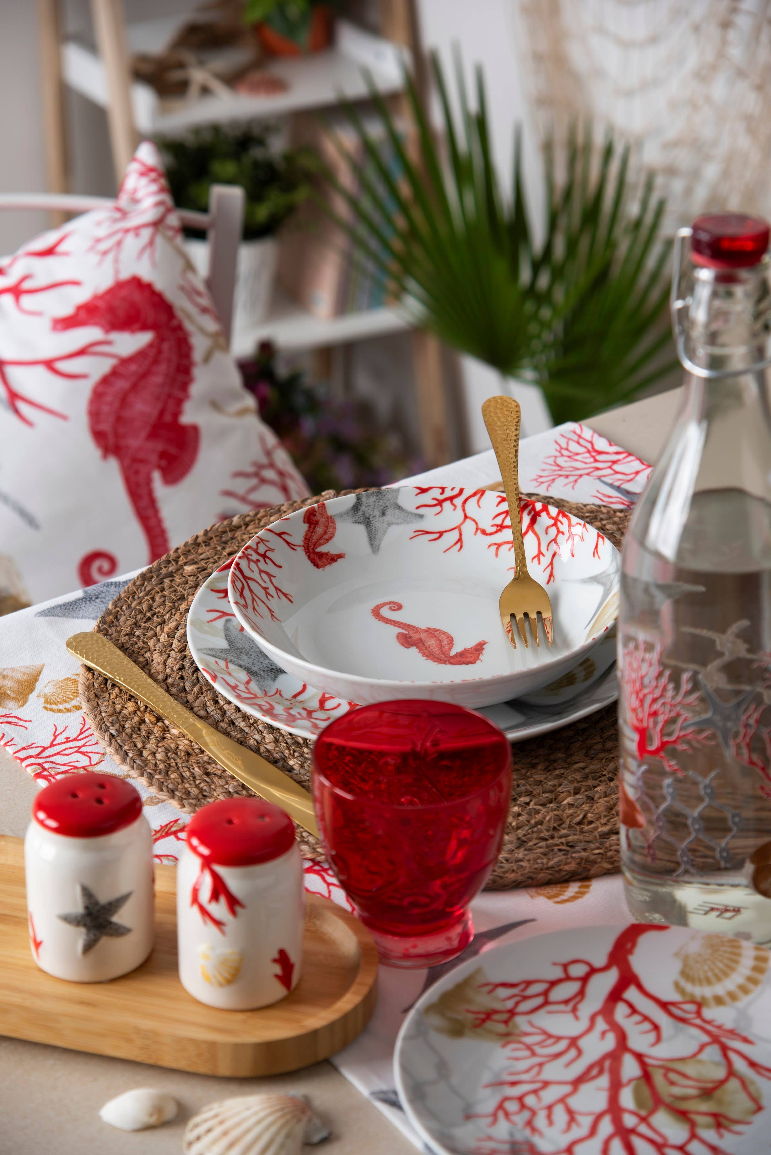 multicolour 18 Coral Dinnerware Set for wholesale on Faire3