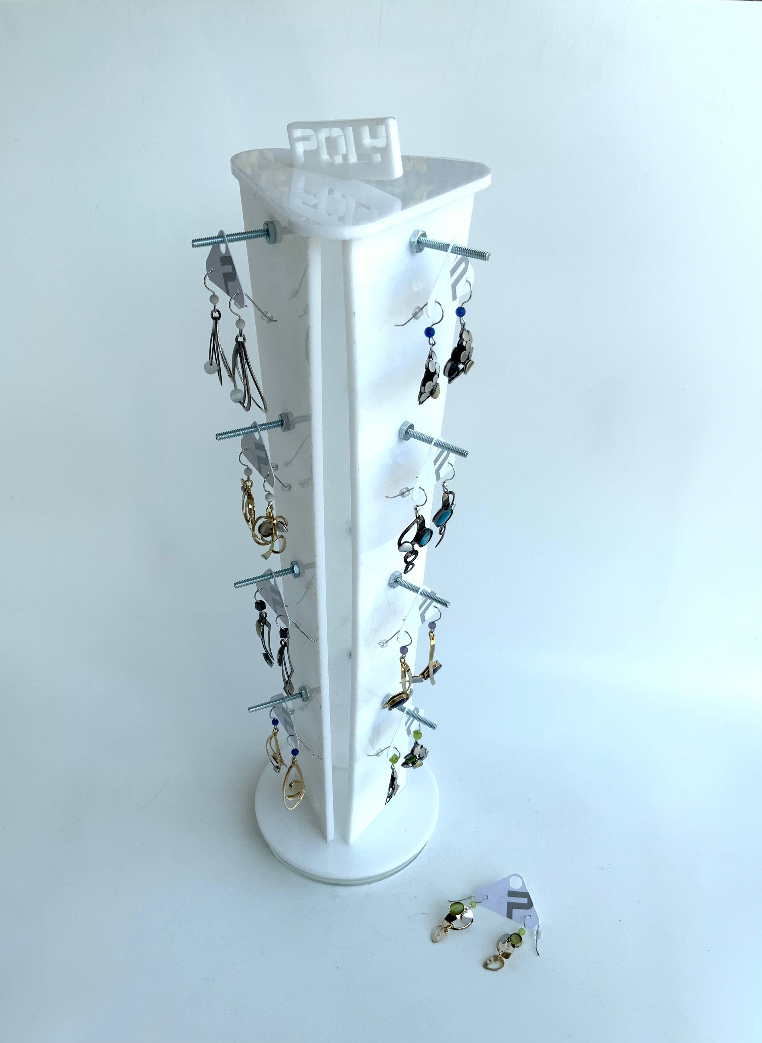 Christophe Poly / Crono Design - Wholesale Dangle Earrings - EARRINGS (Y) - Wire Hook Earrings
52