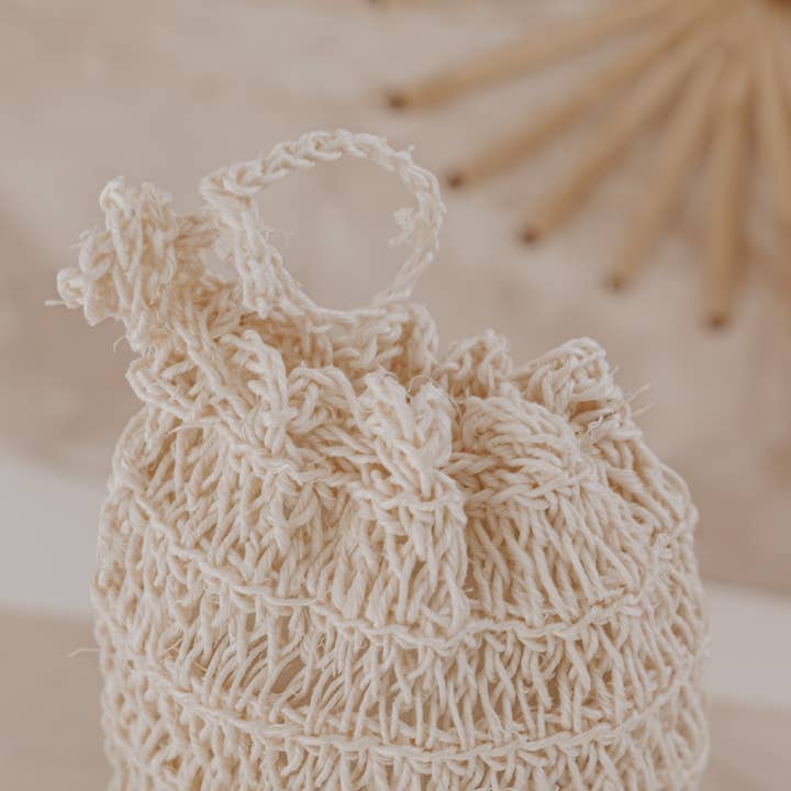 AspenOvations – wholesale Bath pouf/sponge – Handmade Agave Fiber Exfoliating Sponge Natural/ B-SOAP-BAG (Copy)2