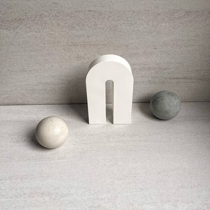 Minimal Loot Design - Wholesale Sculpture - Concrete Sculptural Arch, Standing Arch Decor, Nordic, Decorative Arch, Photo Props, Geometric Ornament, Cement Decor, Modern Decor, Still4