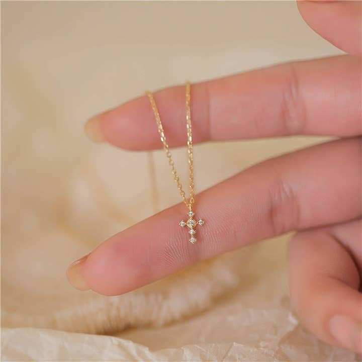 Perimade & Co. LLC - Wholesale Pendant/Charm Necklace - Dainty Gold Cross Pendant Necklace in 925 Sterling Silver