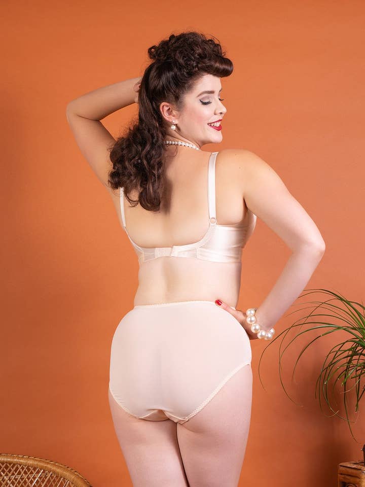 What Katie Did - Wholesale Underwear – Women's - Harlow 1950s Knickers L21354