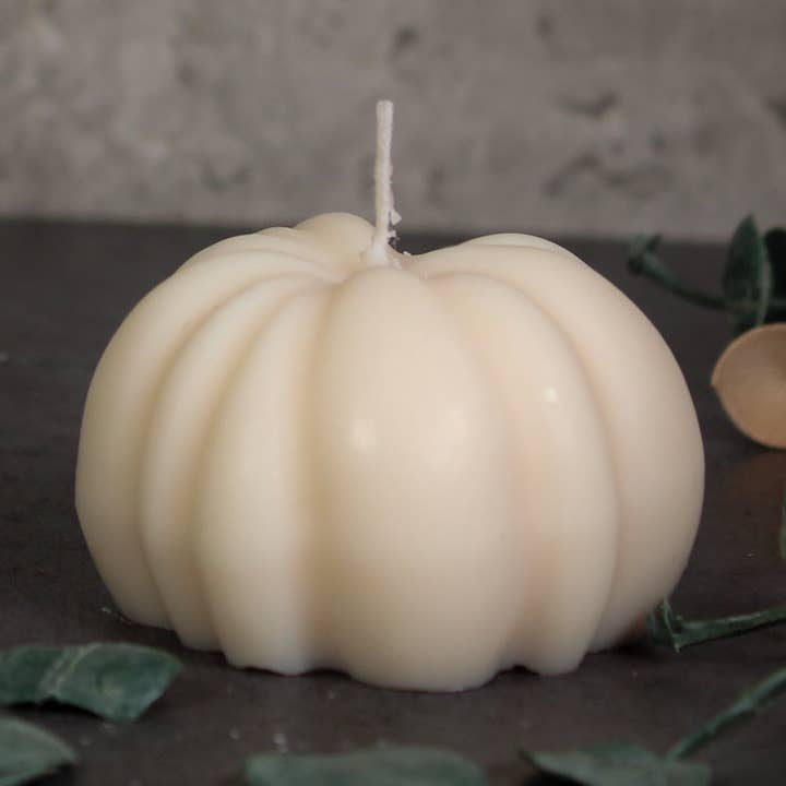 Candela alla zucca per la vendita all'ingrosso da parte di Ava Lit Candles