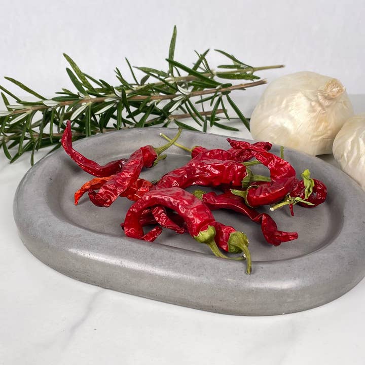 Nordic Pine Home – wholesale Prydnadsbricka – Avrundad | Betongbricka