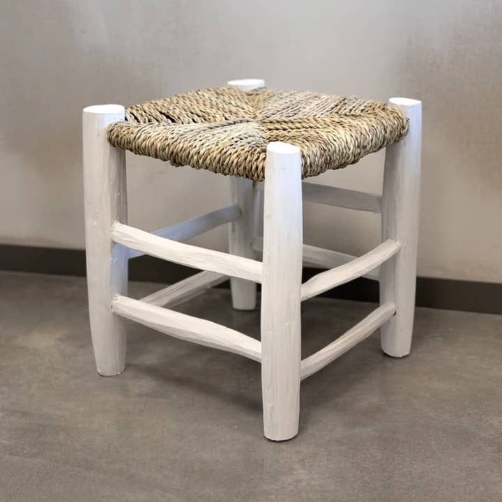 White Moroccan stool 30 cm for wholesale by Collection Maroc
