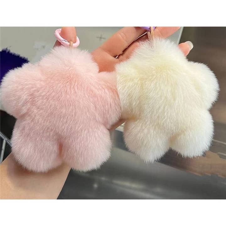 FurDecoration - Wholesale Keychain - Women's - Fluffy Rex Rabbit Fur Star-Shaped Car Key Bag Pendant Keychain3