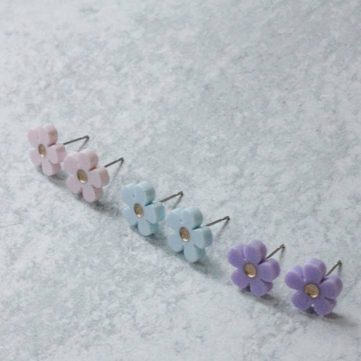 Wondermint Goods - Wholesale Stud/Post Earrings - Daisy Stud Earrings4