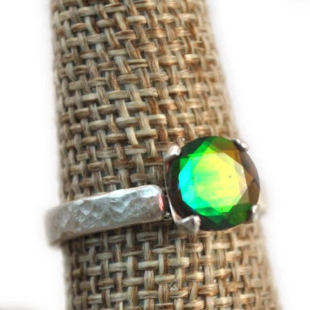 Janine’s Jewelry Design - Venta al por mayor Anillos grandes/de cóctel - Doublete de cuarzo arcoíris, anillo de cuarzo místico, joyería mística