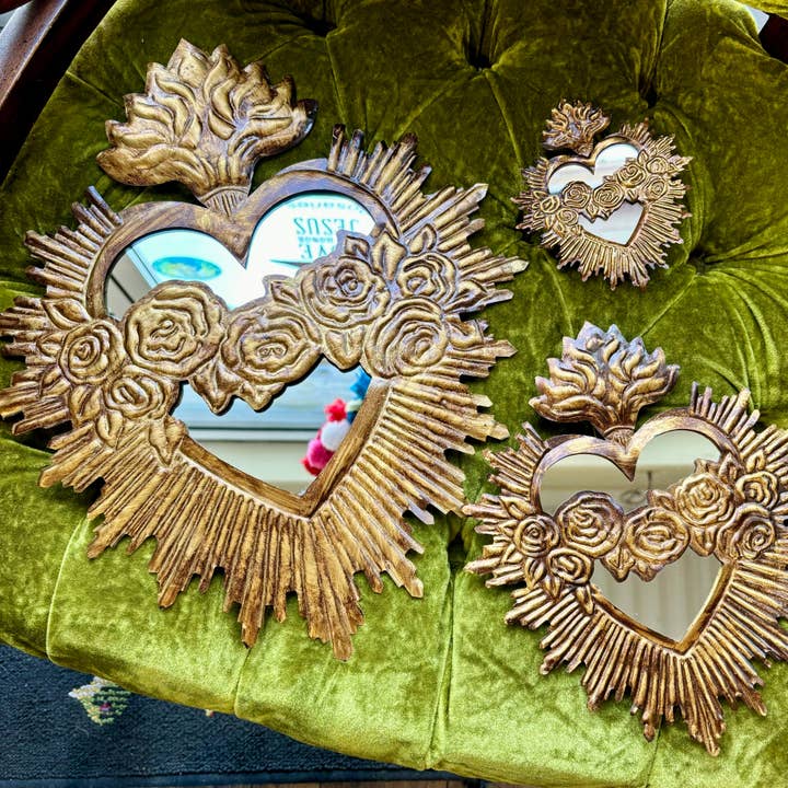 Love and Honor Jesus LLC - Wholesale Wall Mirror - Tin Immaculate Heart of Mary Mirror3