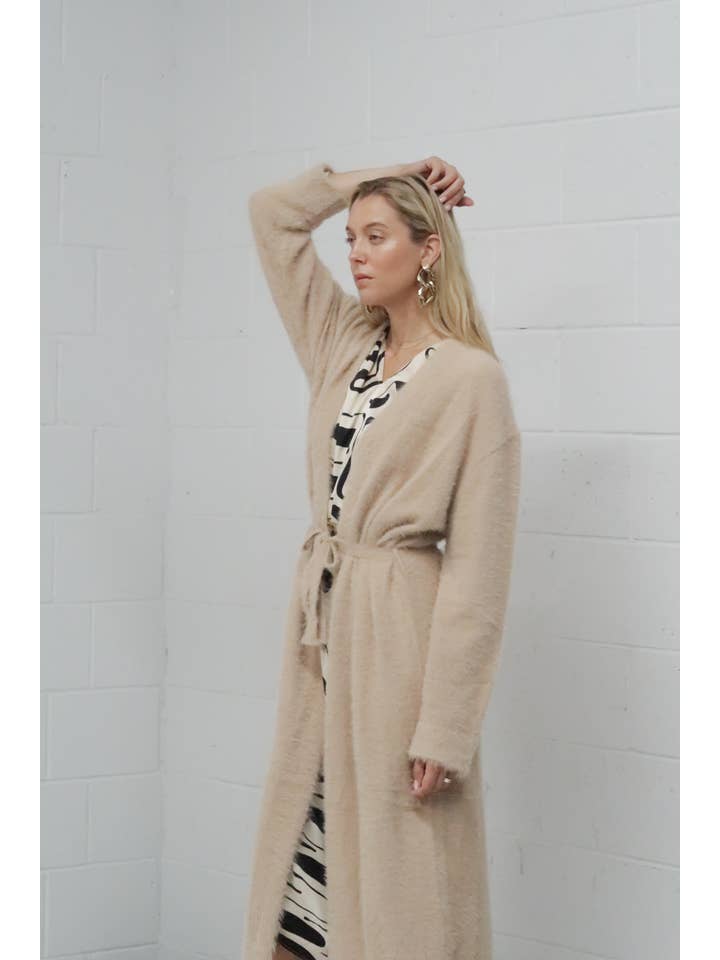 Beulah Style - Wholesale Robe - Women's - Fuzzy Alpaca Maxi Robe
MC41478