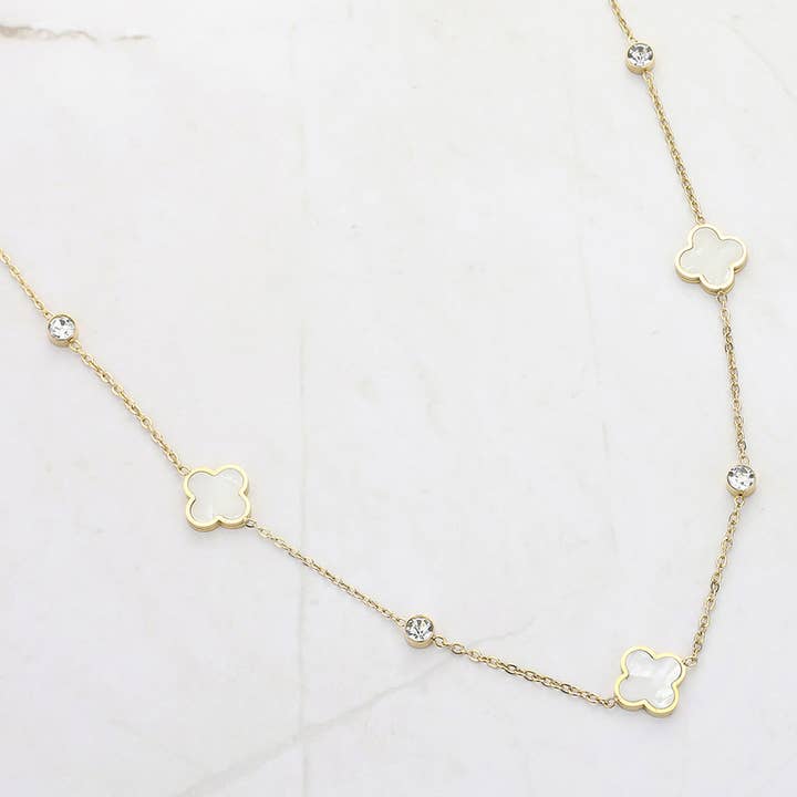 Wona Trading, Inc. - Wholesale Pendant/Charm Necklace - Stainless Steel Quatrefoil Stone Bezel Station Necklace