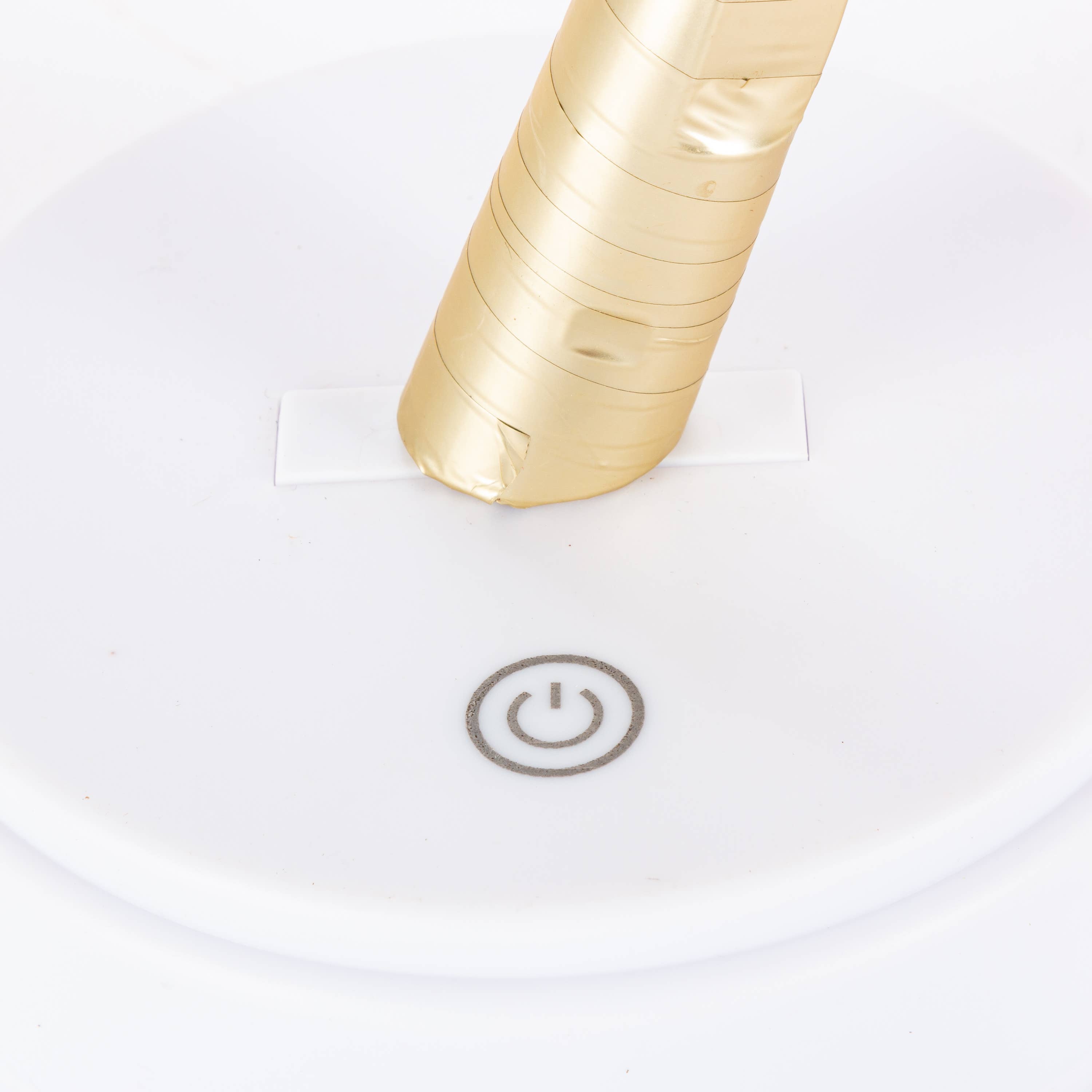 The Gerson Companies - Wholesale Christmas Decoration - Gerson This elegant champagne tree will add a touch of glamo2