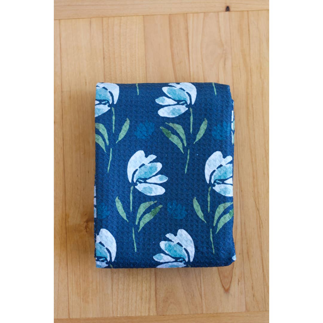 Lisee Ree Designs - Wholesale Tea Towel - Graceful Sway Microfiber Tea Towel