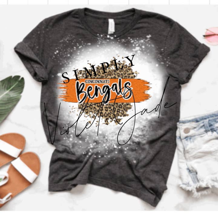 Bengals avec guépard pour la vente par Simply Violet Jade