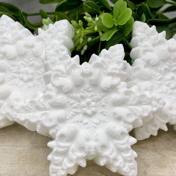 Plunk Soap - Wholesale Bar Soap - Snowflake Bar of Soap: Winter Theme, Party Favors, Gift