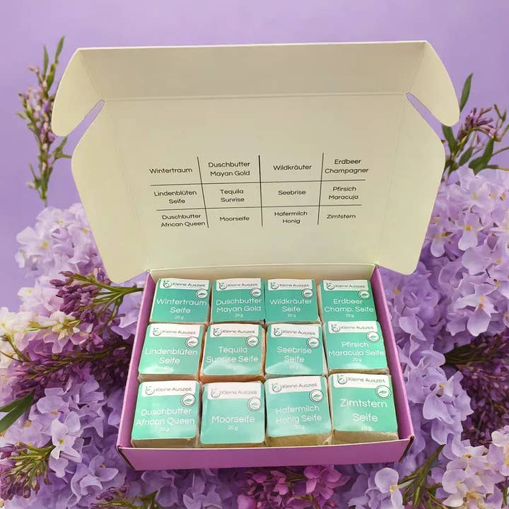 A journey through the year of natural soaps in a gift box - vegan for wholesale by Kleine Auszeit Manufaktur