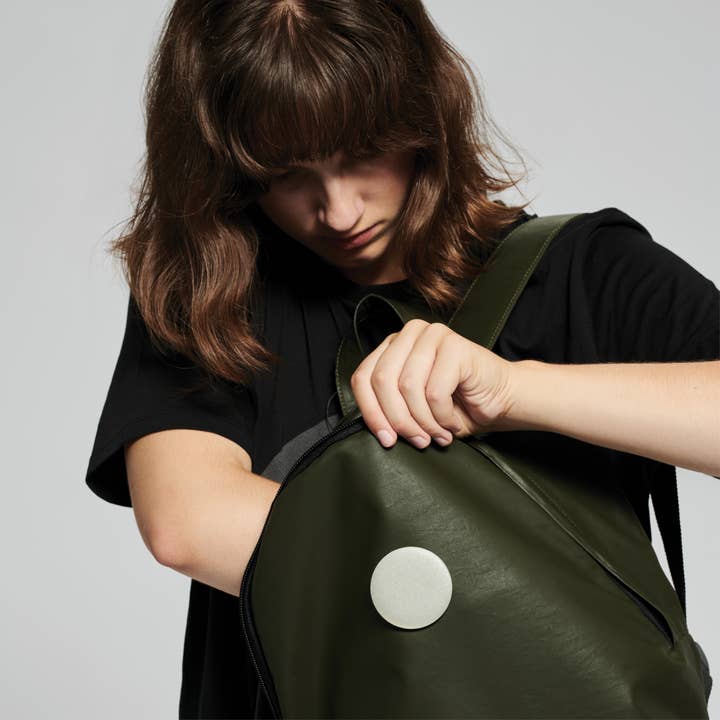 March - Wholesale Purse/Bag Accessory - Unisex - reflective badge reflector minimal MAXI21