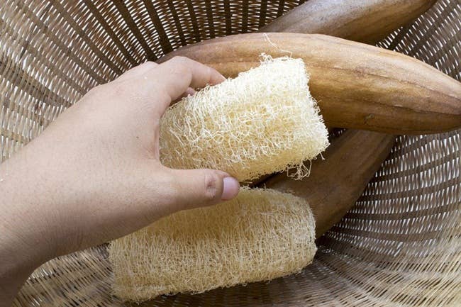 Tonkin Handicraft - Wholesale Loofah - Organic Loofah Exfoliating Pads7