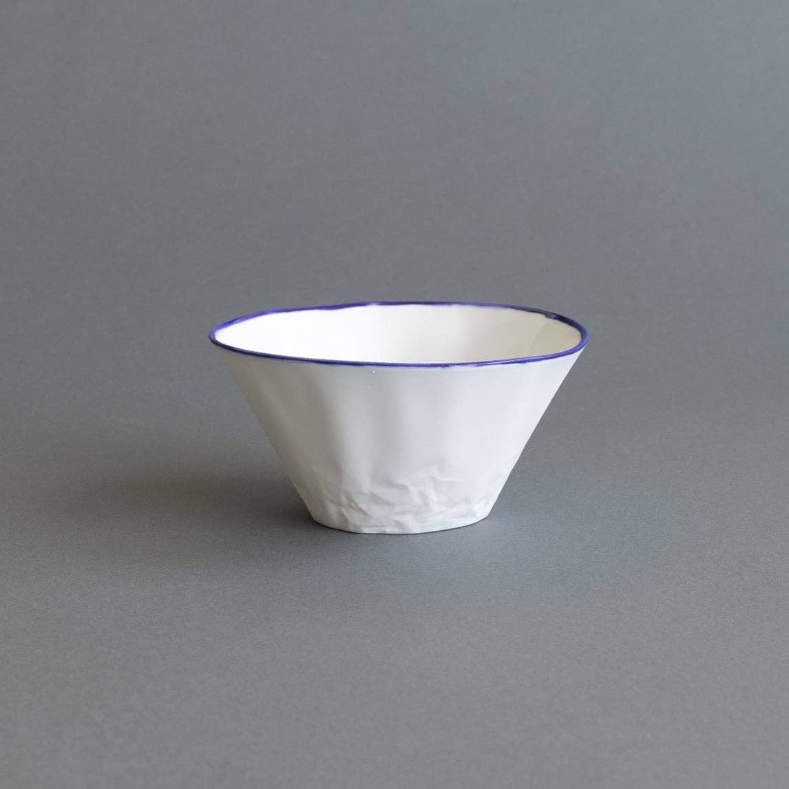 Hayden Youlley Design - Wholesale Bowl - Ceramic Noodle/Soup Bowl - Paper Deep Blue Rim0
