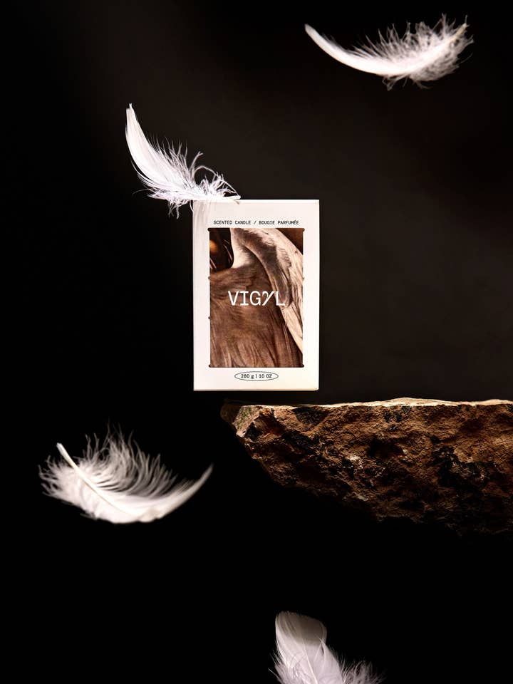 Saintal Candle 10 oz for wholesale by VIGYL