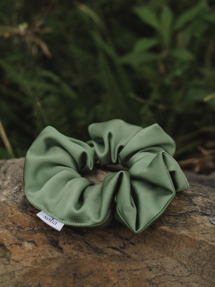 Satin scrunchie - Pistachio for wholesale by Boutique Soha