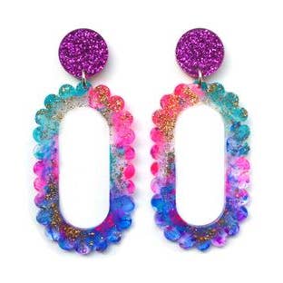 Orecchini a cerchio smerlato con brillantini, in acrilico, taglio laser per la vendita all'ingrosso da parte di Boo and Boo Factory