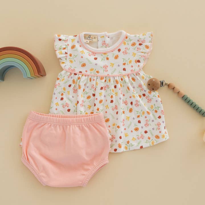 Magnolia Baby - Wholesale Clothing Set - Baby - Bugs and Blossoms Ruffle Diaper Cover Set