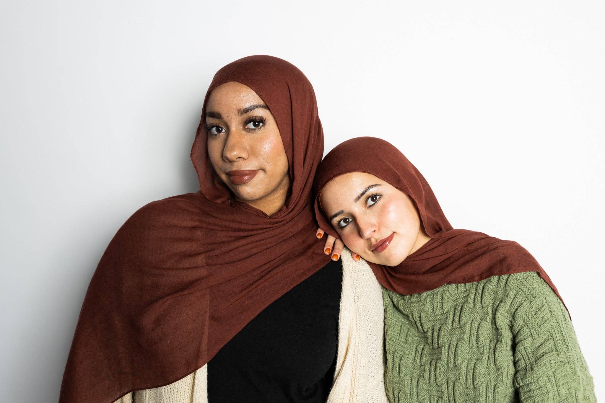 Bella Hijabs - Wholesale Hijab - Women's - Modal Hijab - Spiced Cocoa4