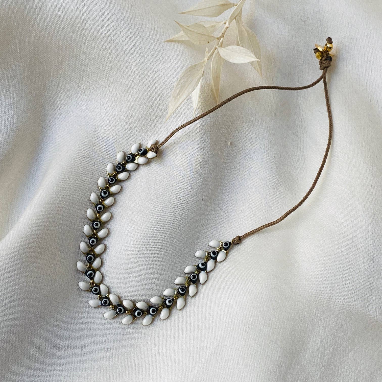 Sophie Deschamps Bijoux – Engroshandel Armbånd med led og kæde – LEOPOLD armbånd med emaljeret kæde3