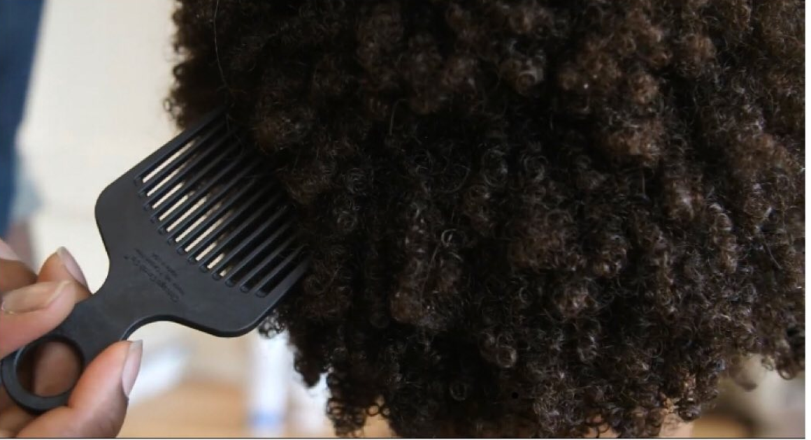 Chicago Comb Co. – wholesale Hair brush/comb – Model No. 7 Carbon Fiber Pick Comb6