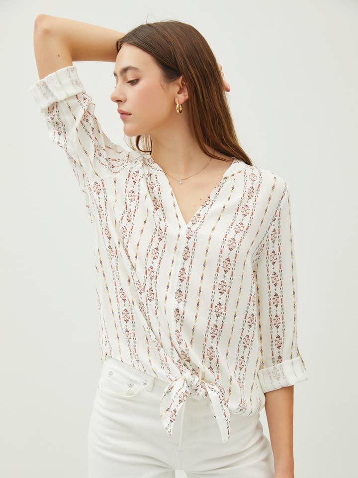 Be Cool - Wholesale Blouse - Women's - PRINT V-NECK MANDARIN COLLAR SHIRT
