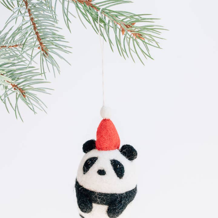 Nivas - Venta al por mayor Adornos - Ornamento de Fieltro de Panda Navideño1