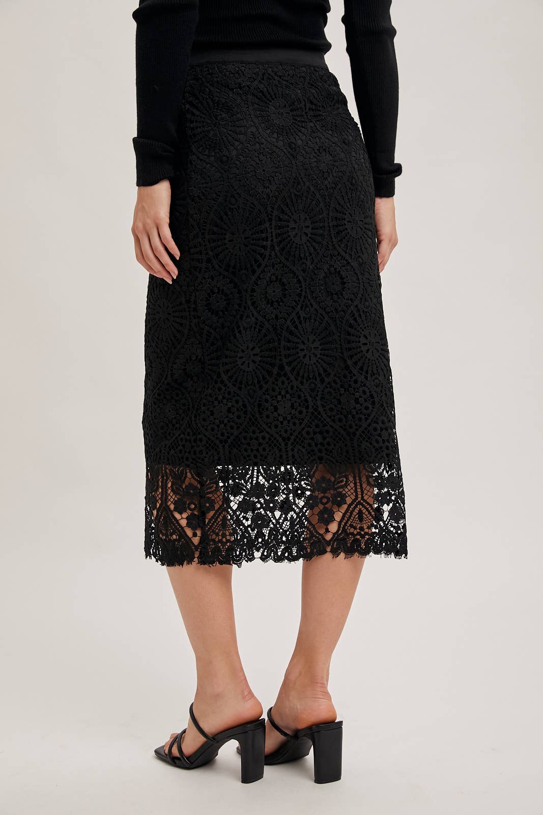 Bluivy - Wholesale Skirt - Women's - LACE MIDI SKIRT WITH INNER LINING4