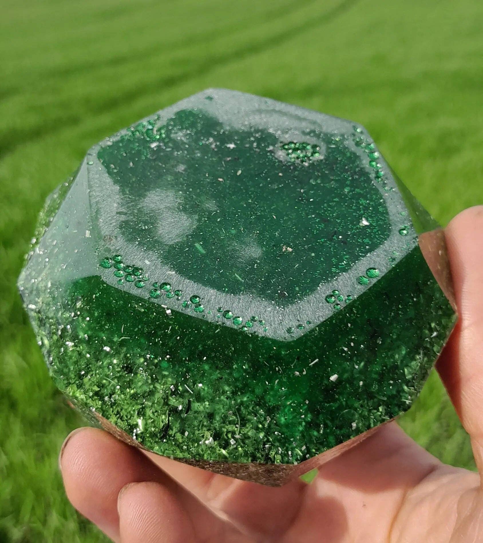 Mundo Orgon - Wholesale Spiritual Stone/Crystal - Green Orgonite Dome - Energy Transmuter9