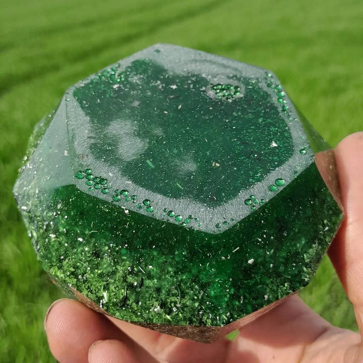 Mundo Orgon - Wholesale Spiritual Stone/Crystal - Green Orgonite Dome - Energy Transmuter9