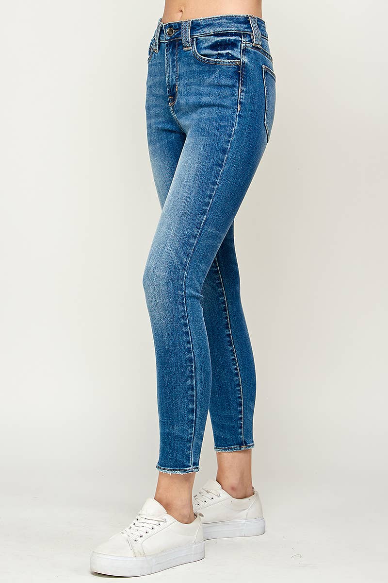 I1456MS - Medium Wash - Mid Rise Skinny Jeans for wholesale on Faire4