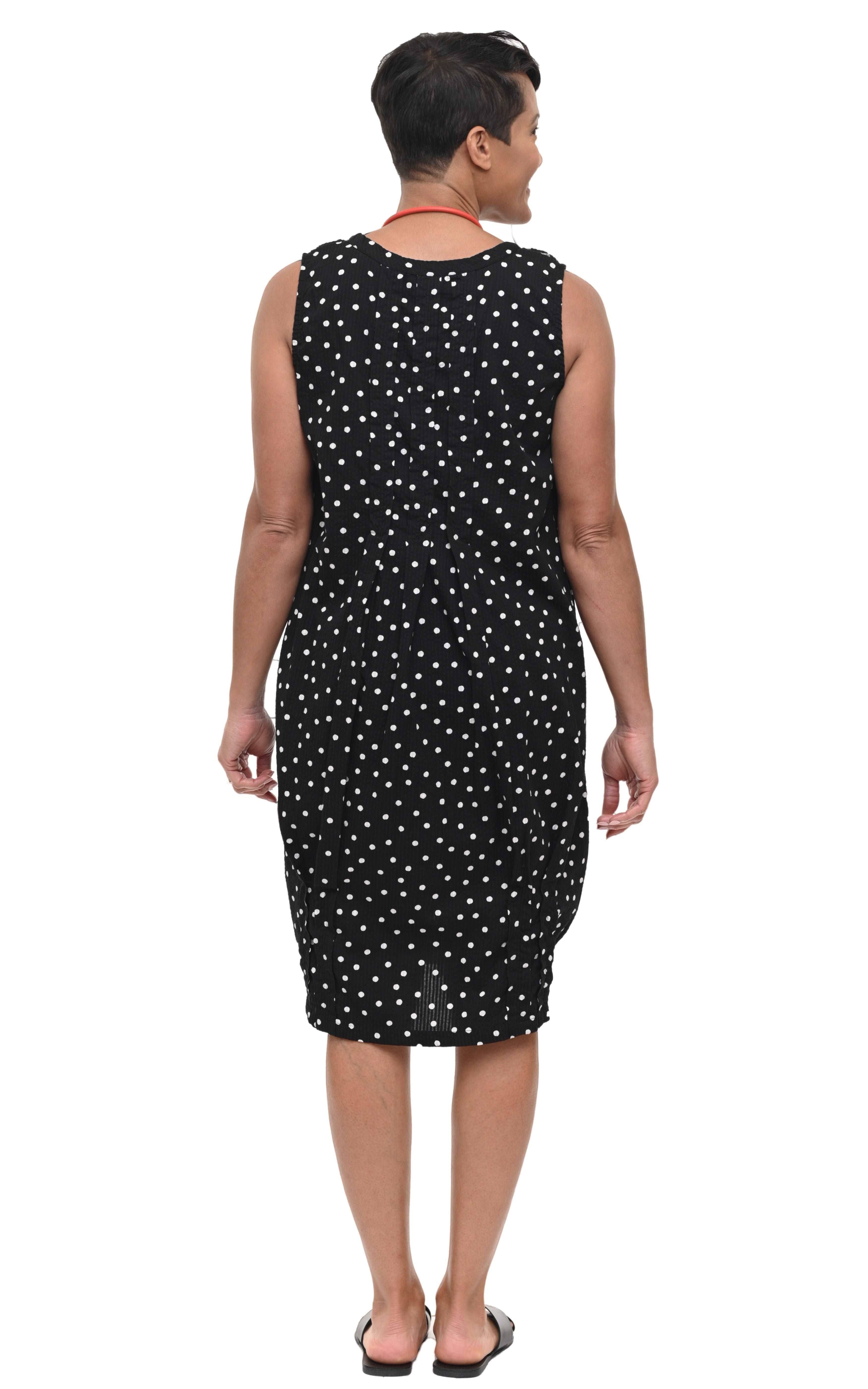 Tulip Clothing - Vente Robe – femme - CV177 Robe Santa Fe en Seersucker à Pois Noir et Blanc*2