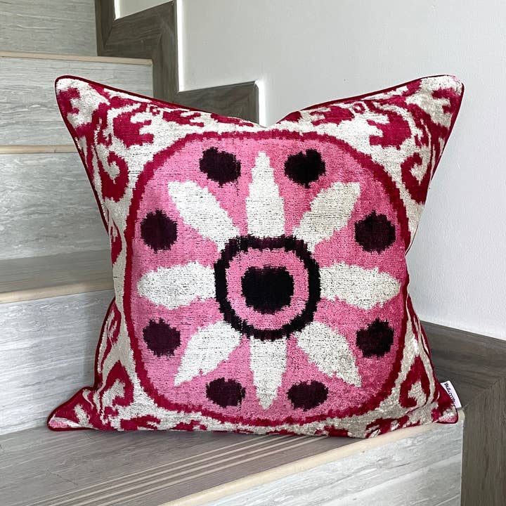 Velvet Ikat Pude Søstjerne | Velvet Ikat Pudebetræk for engroshandel hos Mila∞Miro by Emelie