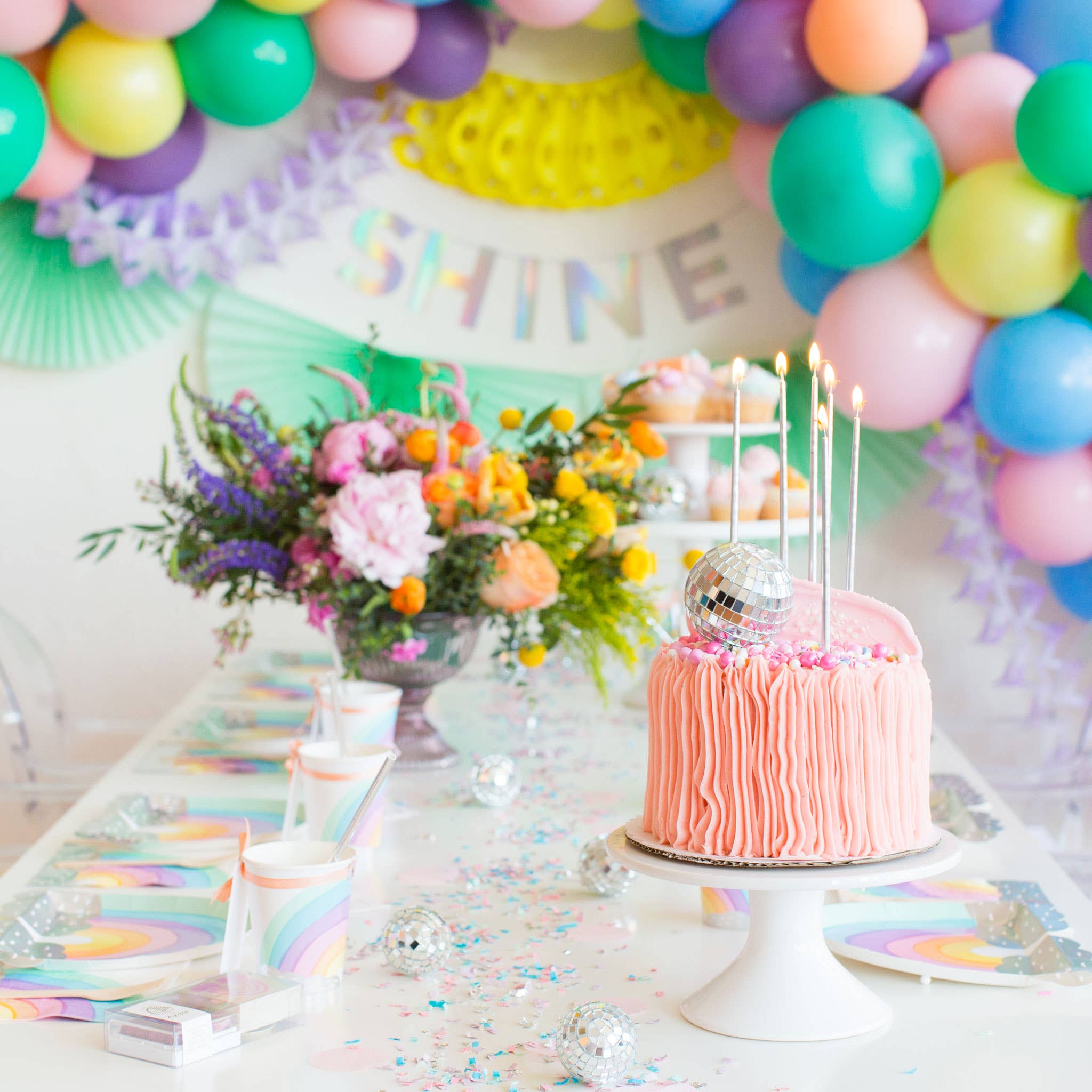 Jollity & Co. + Daydream Society - Wholesale Wegwerpbeker - Over de Rainbow 9 oz Cups - 8 Pk.2