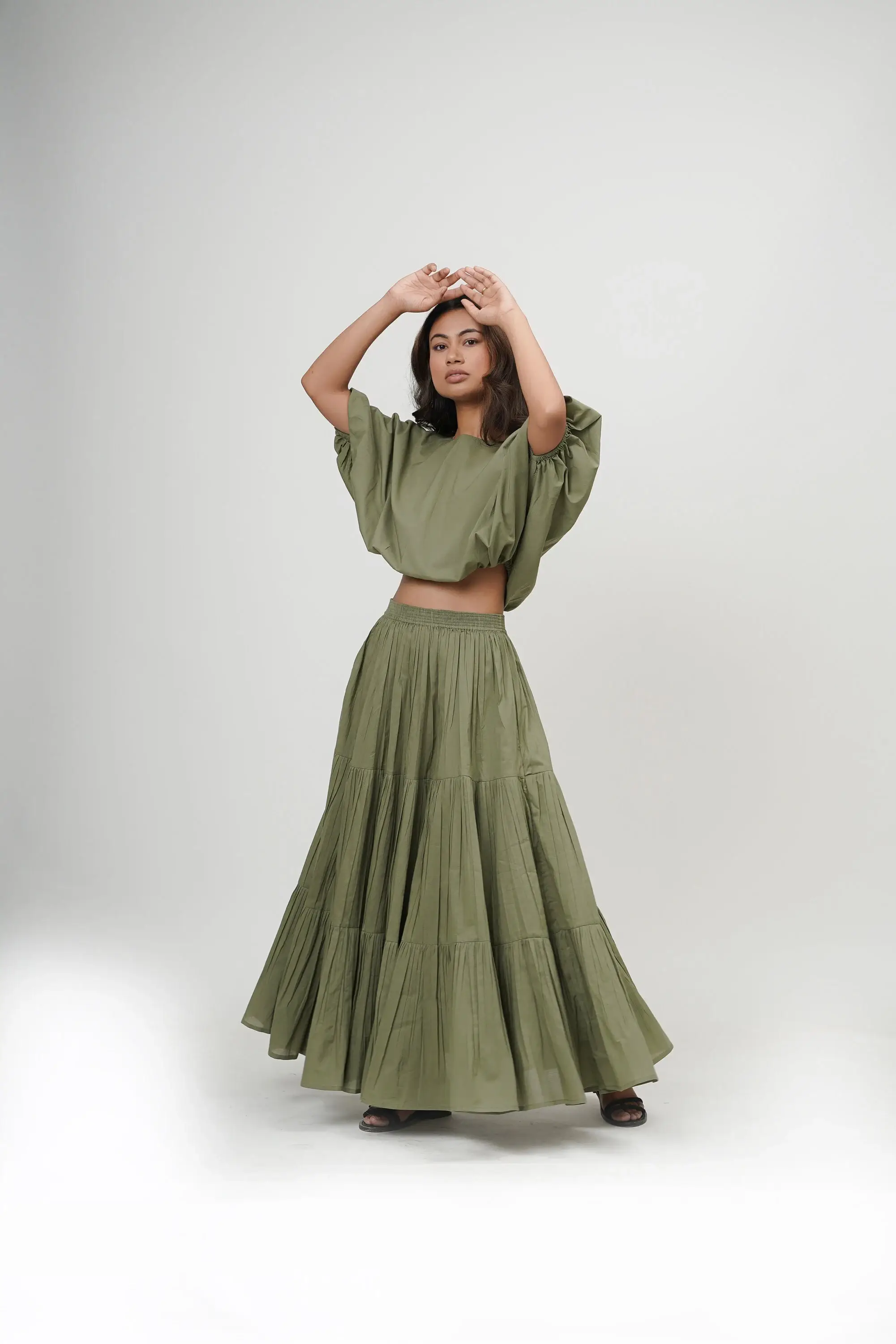 Tailor Didi – wholesale Set med topp och kjol - Dam – Bomull Boho Kjol med Volanger och Båtringad Kort Topp med Fickor2