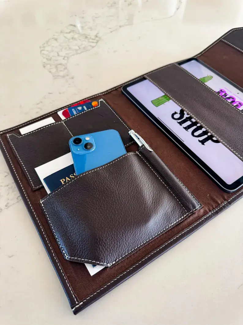 Boho Ranch Shop - Vente Étui pour ordinateur portable/tablette – femme - Housse d'ordinateur portable BOHO LUXE en cuir de vachette poilue (Copie)5