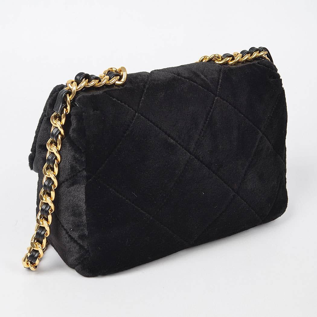 3AM BY H&D ACCESSORIES - Wholesale Crossbody Bag - Women's - Quilted Fur Chain Flap Clutch4