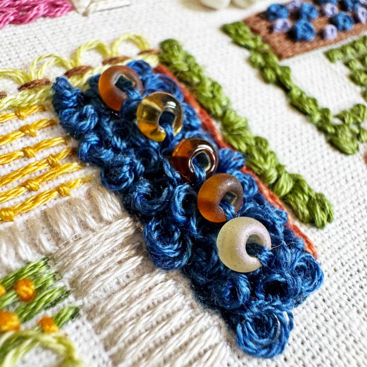 Rosanna Diggs Embroidery - Wholesale Embroidery/Cross Stitch Supplies - August in the Garden - Advanced Embroidery Kit14