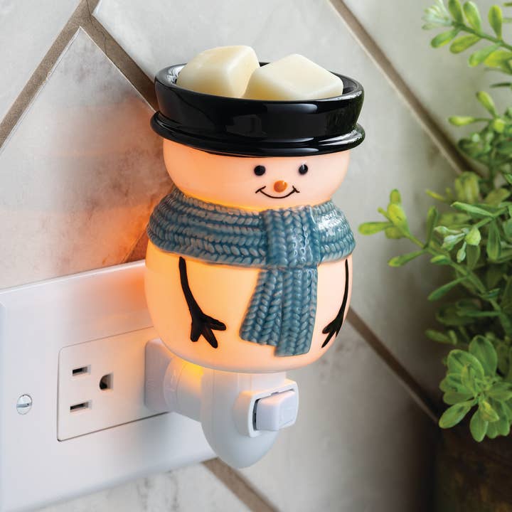 Candle Warmers Etc. - Wholesale Fragrance Warmer - Snowy Pluggable Fragrance Warmer0