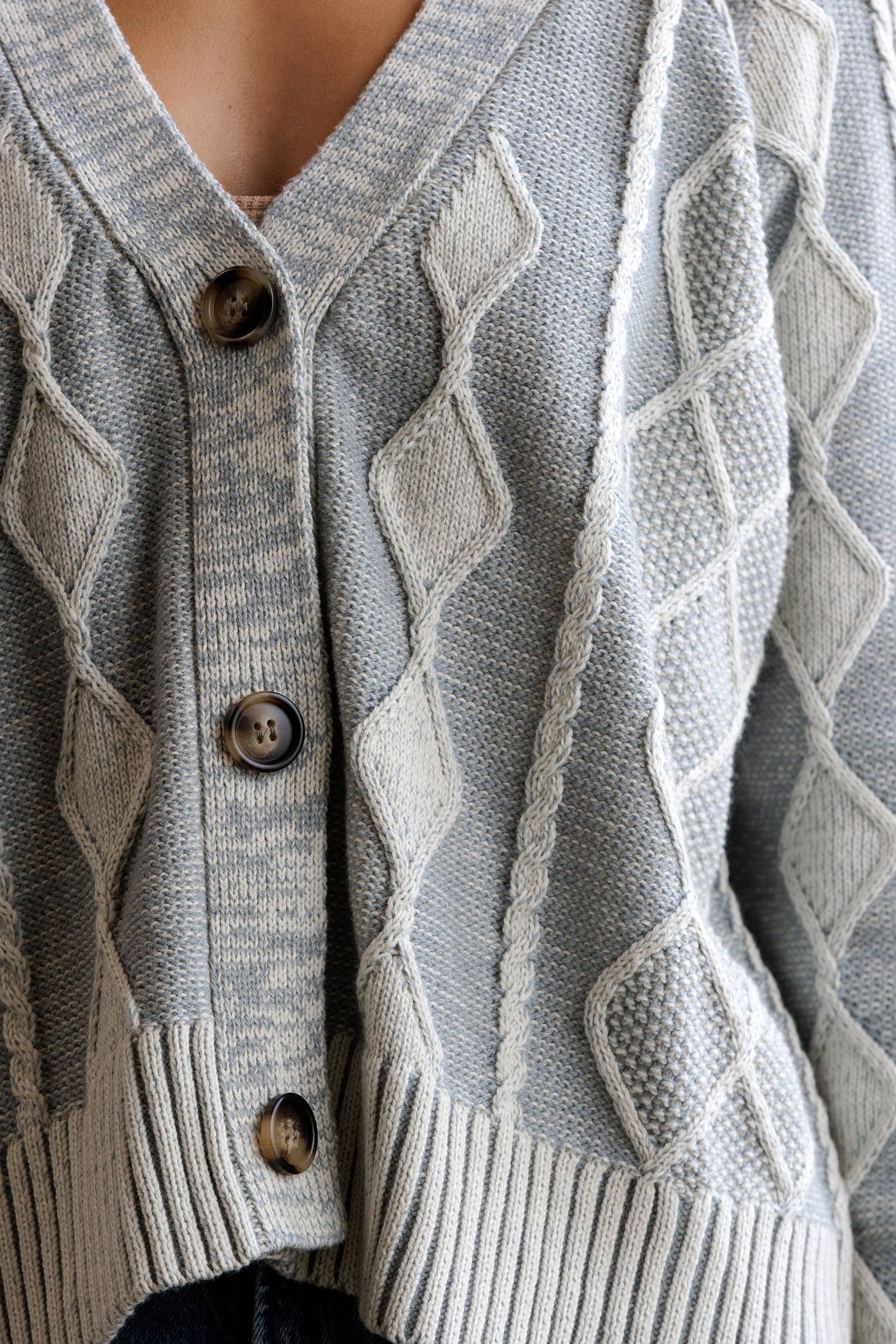 STORIA - Vente Cardigan – femme - JT7252-GILET À BOUTONS EN MAILLE CÂBLÉE16