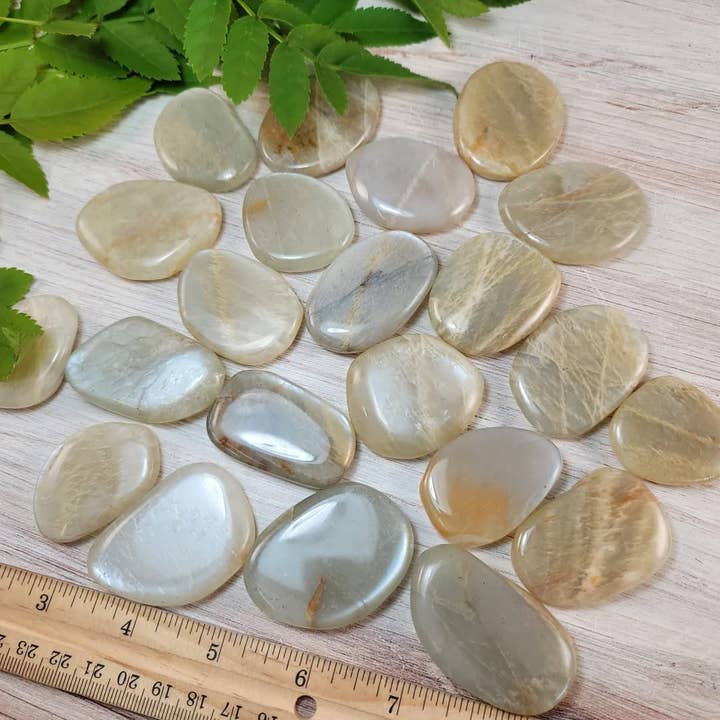 Aquamarine Daydream Wholesale - Wholesale Spiritual Stone/Crystal - .5 Kilo Flashy Moonstone Flat Palm Stones ~ Bulk Crystals2