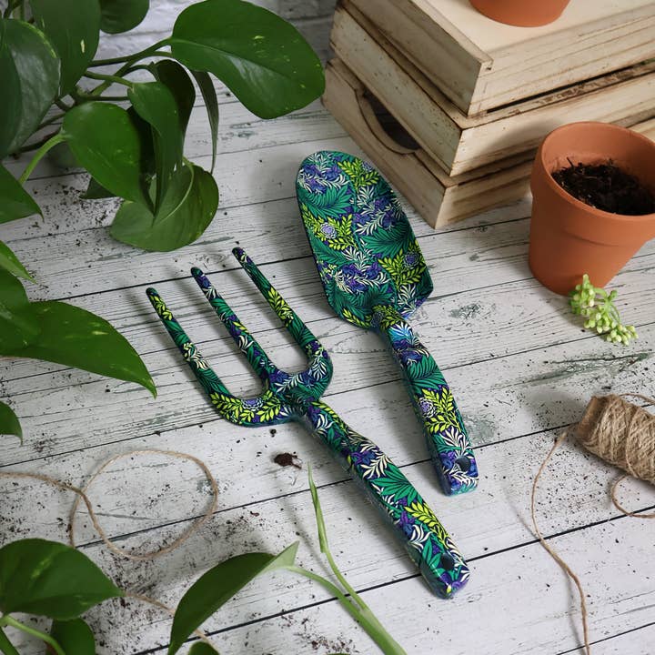 Robert Frederick Ltd - Wholesale Garden Tool - Orange Grove Fork and Trowel Garden Tool Set - William Morris Larkspur Design3